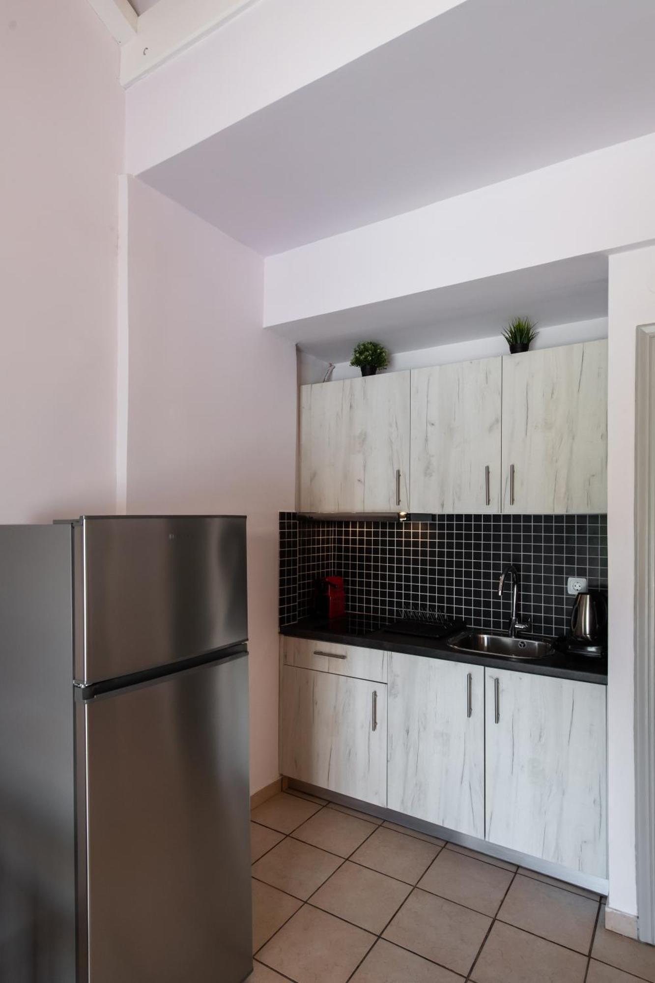 Drakatos Apartments 瓦西利基 外观 照片